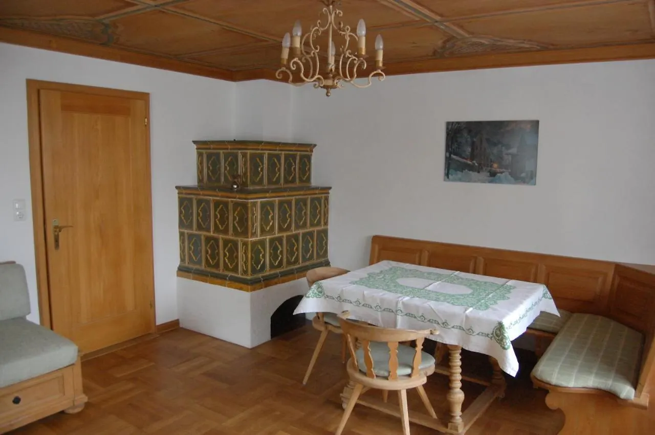 Barrierefreie 3-Zi.-Ferienwohnung Mit Gartenzugang In Ruhiger, Zentrumsnaher Lage Oberammergau Tyskland
